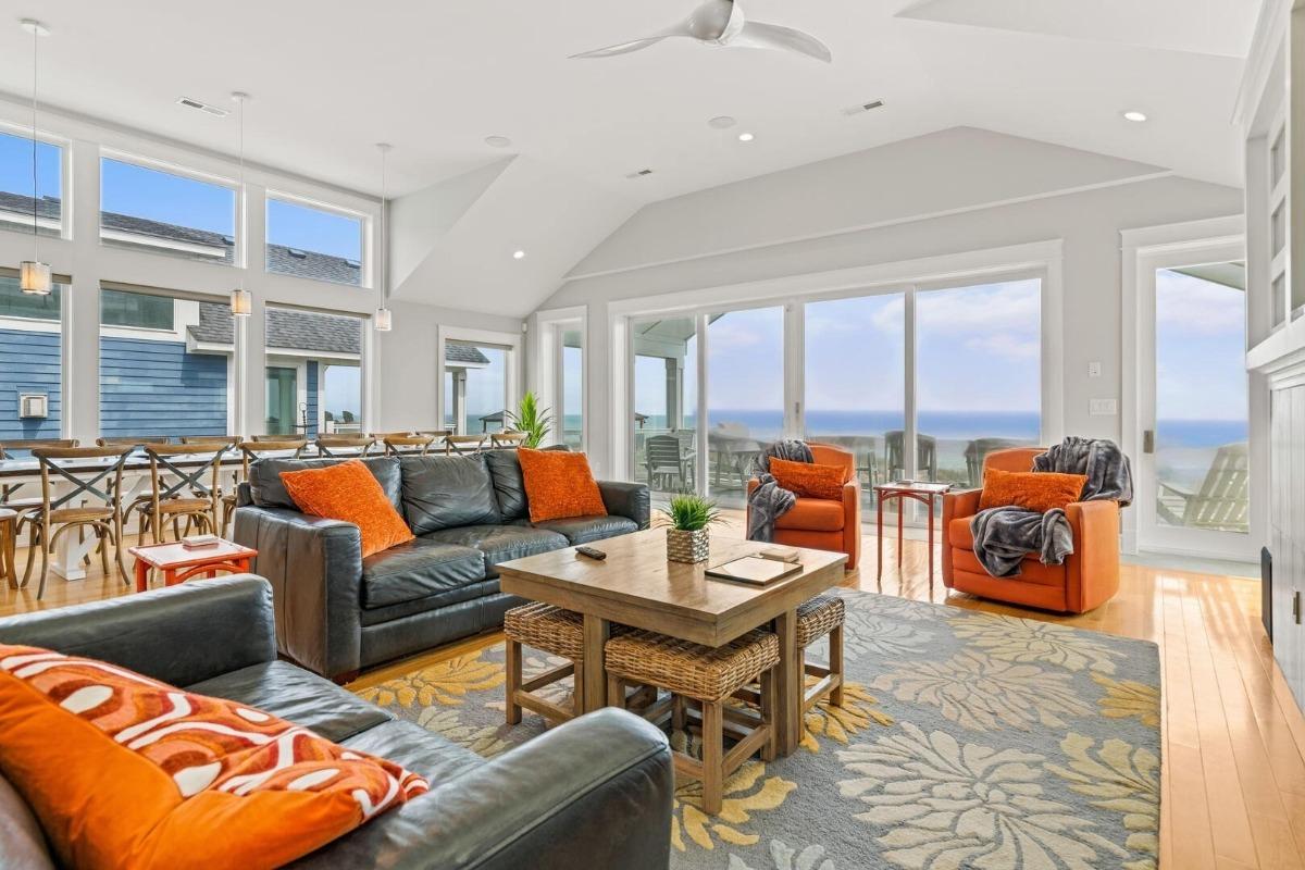 KEES Vacations Pet-Friendly Rentals
