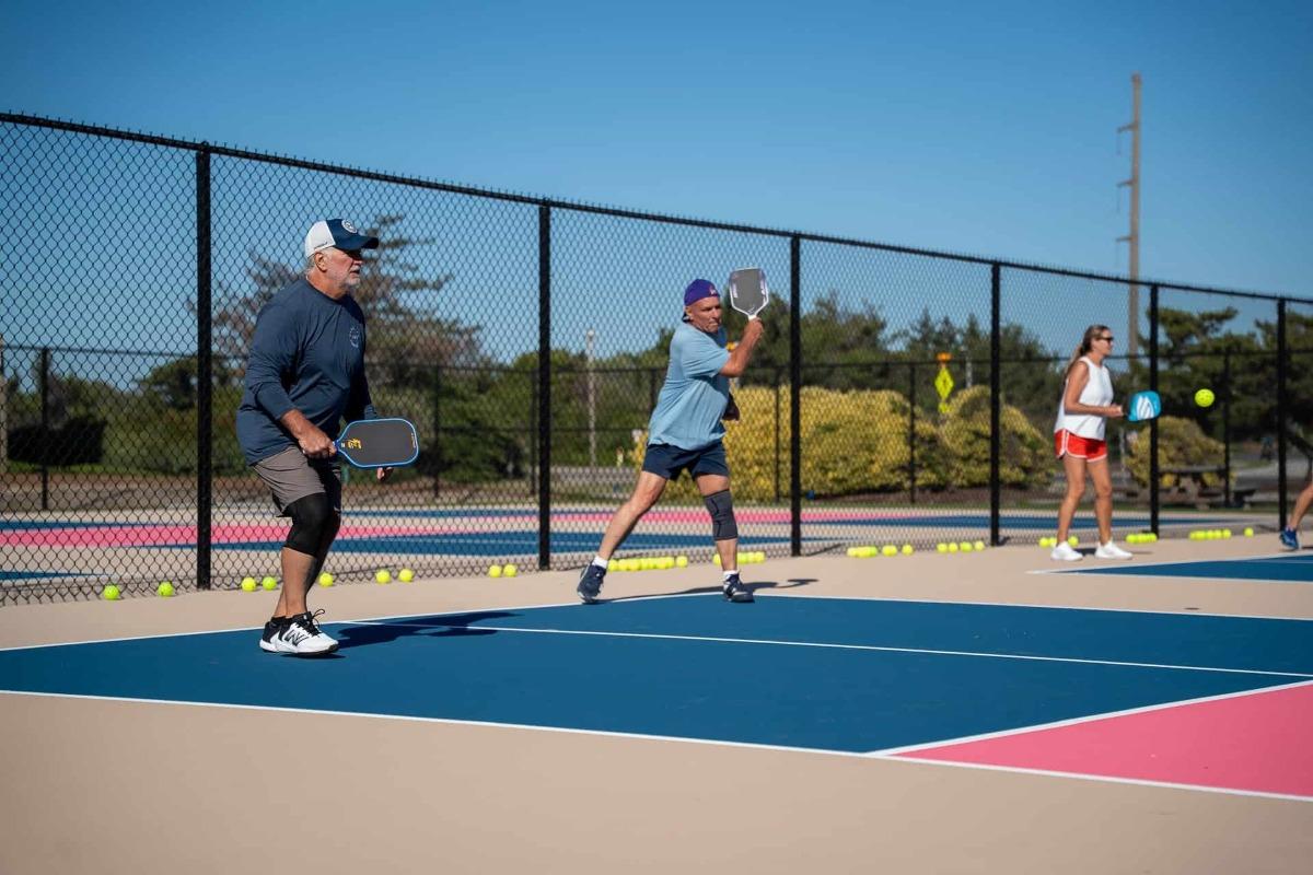 pickleball on the outer banks